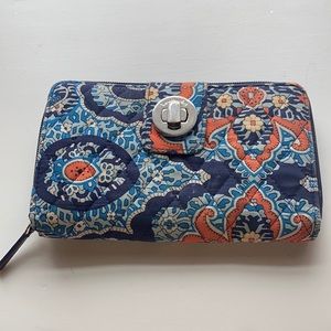 Vera Bradley Turnlock Wallet